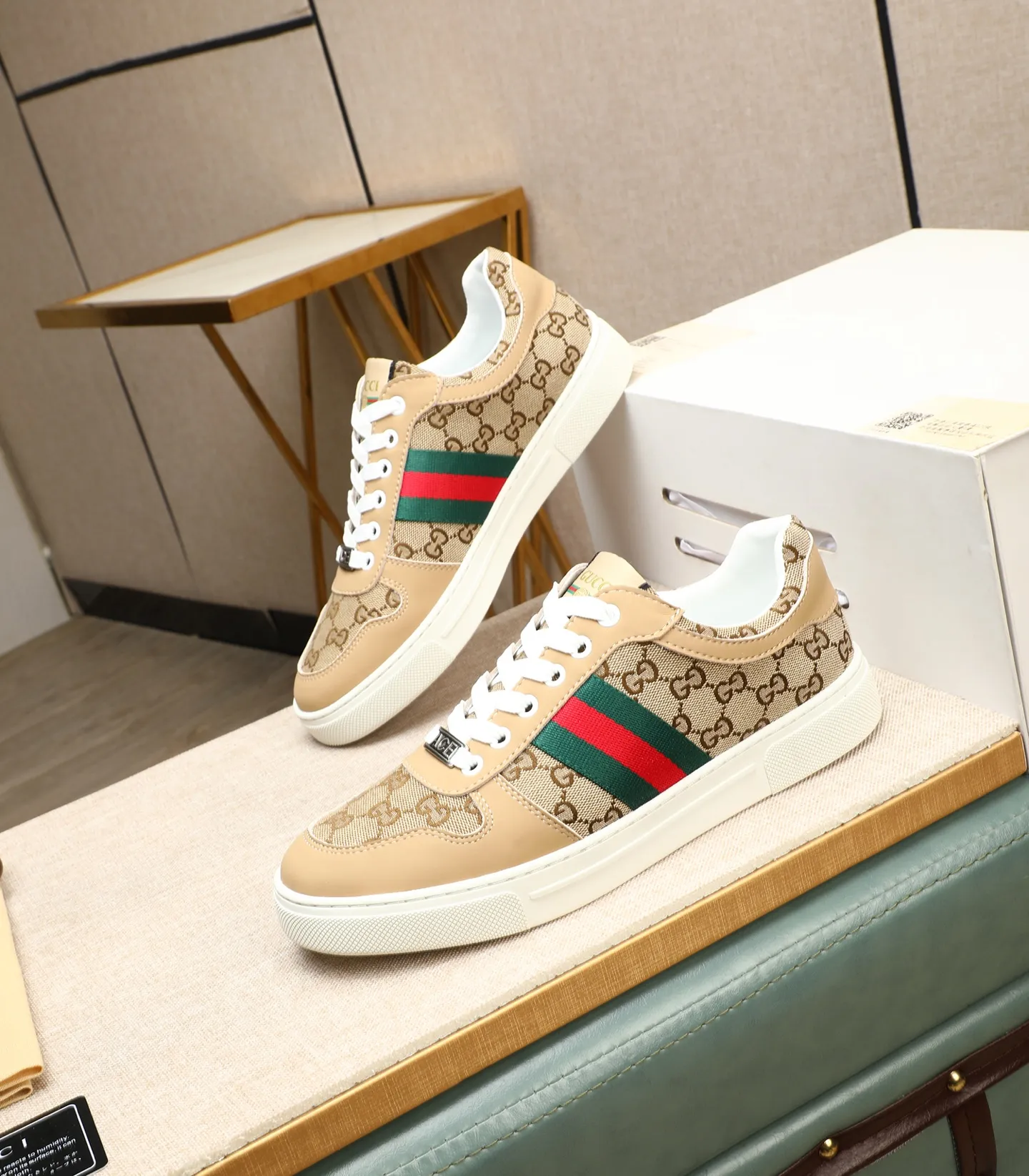 Men's men's shoes💰440 GUCCI🔍🔍2025 latest model Available at the counter at the same time, original calfskin imported from Italy, genuine leather lining, (high-end, extravagant, and classy) with exquisite workmanship, soles: original soles specially provided by the original factory, ⚠Exclusive double-layer movable molded soles are super comfortable⚠, real photos🎬The real ones are better🔍🔍"High quality·Follow the order" code number 39-44 (38 45 46 customized)